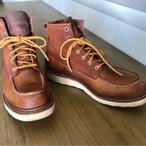 Redwing Shoes x Todd Snyder Moc Toe Boot